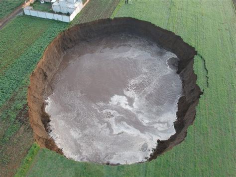 Mexico Sinkhole Caught On Camera Mammoth 300 Feet Sinkhole In Mexico