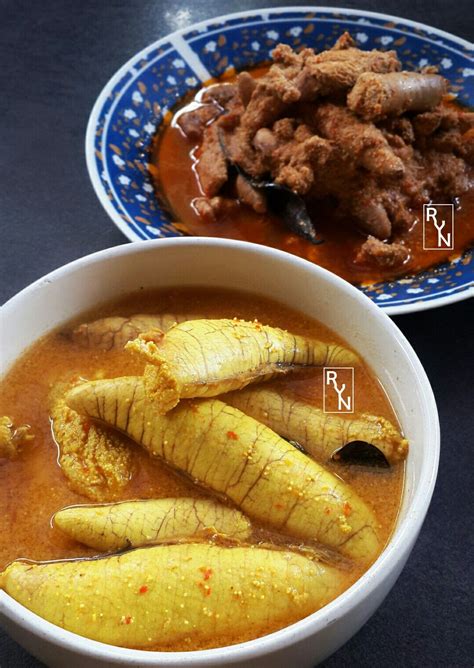 Lempah kuning ikan ialah salah satu menu makanan yang berasal dari daerah bangka belitung asli yang memang memiliki banyak peminat karena rasanya yang nikmat dan enak. Resep Lempah Kuning - Aneka Resep Masakan