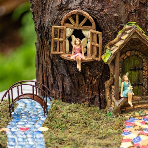 15 Magical Fairy Garden Ideas Diy Tip Junkie