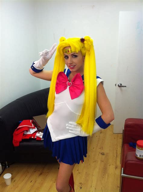 OMG Lexi Belle As Sailor Moon NeoGAF