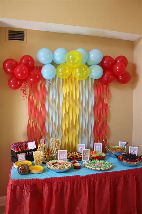 Decorating a table for birthday party of your little one and his/her friends is the most favourite part of parenting. Here was our food table decor from Matthew's 1st Birthday ...