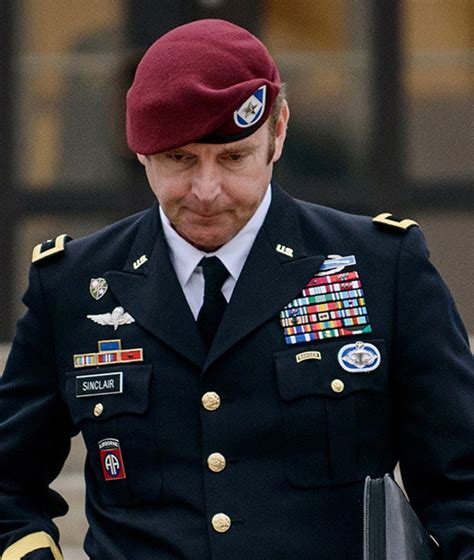 Army Brig Gen Jeffrey Sinclair Agrees To Plea Deal In Sexual Assault