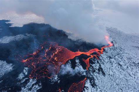 Holuhraun Eruption In Iceland Iurie Belegurschi On Fstoppers