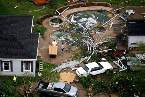 Texas Tornadoes Tossed Trucks Across Sky As Arlington And Lancaster