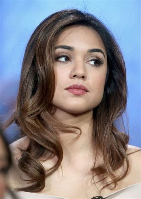 picture of summer bishil