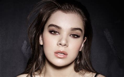 Download Wallpapers Hailee Steinfeld 2018 Hollywood Portrait