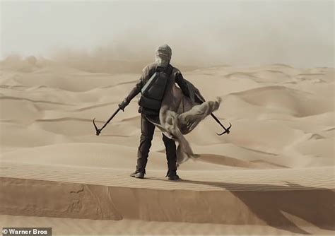 Dune First Trailer Zendaya And Timothee Chalamet Kiss Express Digest