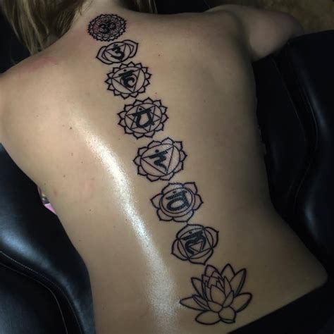 A symbolic spine tattoo is a great way to show off your beliefs and thoughts. 20 Spine Tattoo Ideas For Women To Flaunt · Beautifulfeed