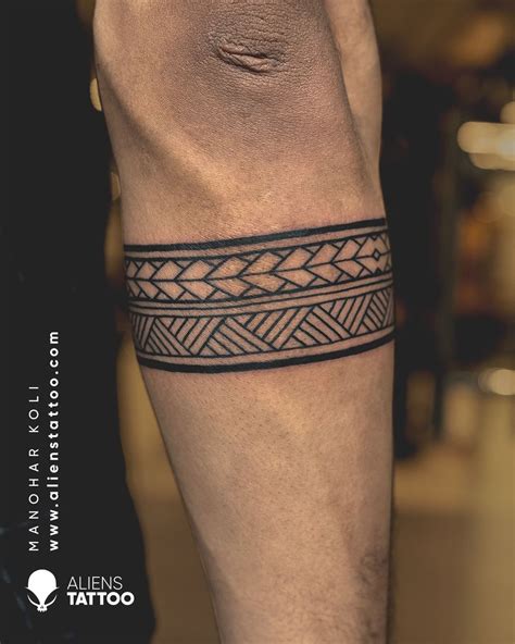 geometric-arm-band-tattoo-men-forearm-band-tattoos,-arm-band-tattoo,-band-tattoo
