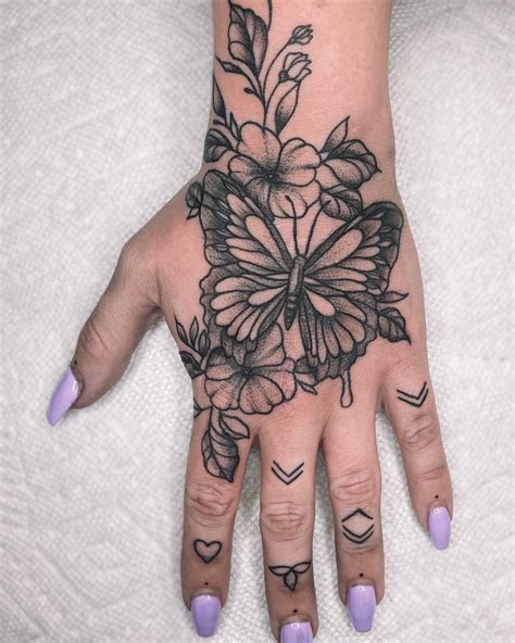 top more than 57 unique pretty hand tattoos latest in cdgdbentre