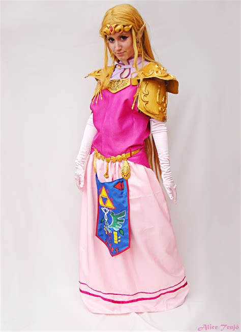 Princess Zelda Ocarina Of Time By Aliciamigueles On