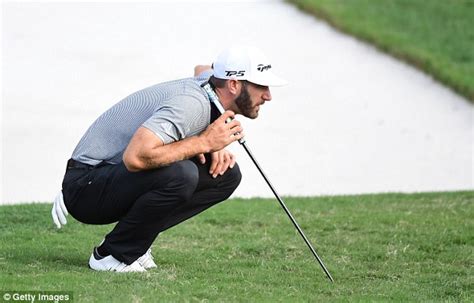 Dustin Johnson Uses New Putter For Wgc Hscb Champions Lead Daily Mail