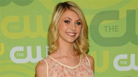 Cindy Lou From The Grinch Is Now 25 And Gorgeous