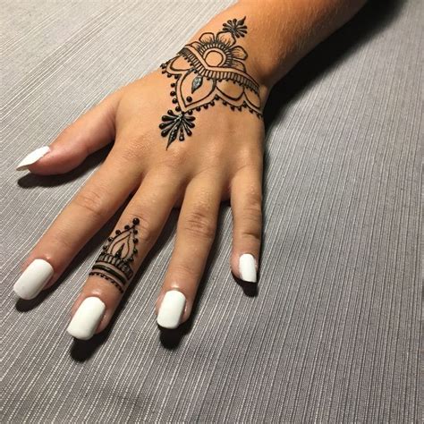 Henna Tattoo Hand Small Henna Tattoos Henna Inspired Tattoos Henna