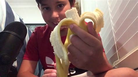 Asmr Eating Bananas Relaxing Sounds Look At Description Youtube