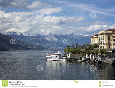 Lake Como Italy Editorial Image Image Of Lombardy Mountains 62202550