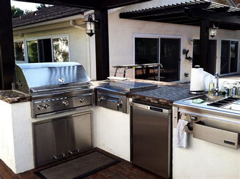 Stainless Steel Outdoor Kitchens Pictures Tips And Ideas Hgtv