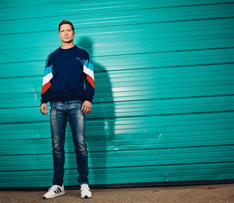 Walker Hayes Is Hitting The Road In 2019 For The Dream On It Tour