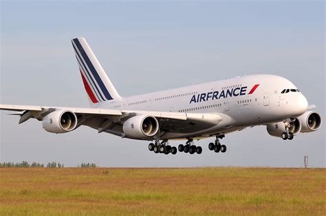 Airbus A380 800 Flies To Mexico By Air France