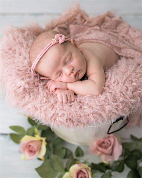 Deluxe Newborn Baby Shoot Baby Munchkins Photography