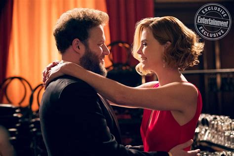 Long Shots Charlize Theron Seth Rogen Found Love In A Hopeless Place