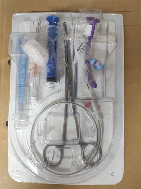 Cuffed Romsons Percutaneous Tracheostomy Kit With Forceps Adult 7 Mm