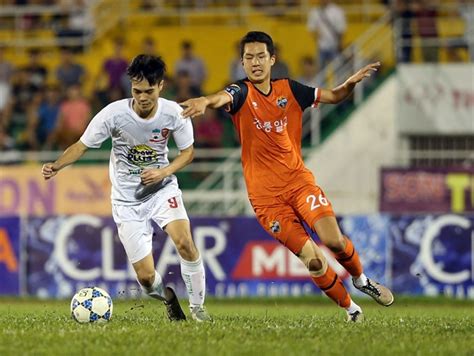 Gia lai fc in the season overall statistics of current season. Vietnam, Hoang Anh Gia Lai FC in U-21 semis - News VietNamNet