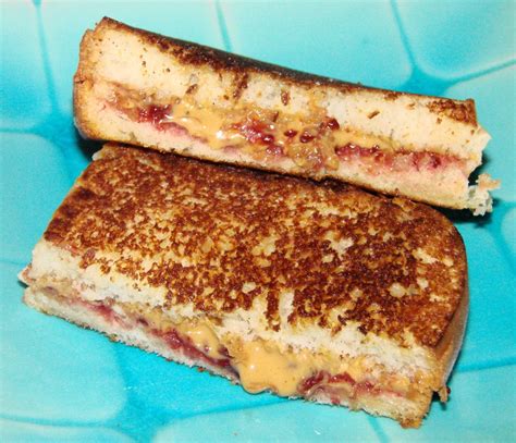 Fried Peanut Butter And Jelly Sandwich Recipe
