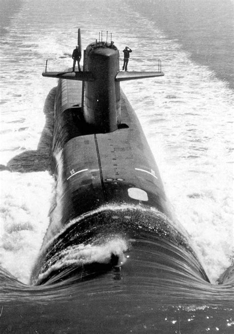 Ssbn 619 Andrew Jackson Us Navy Submarines Submarines Russian Submarine