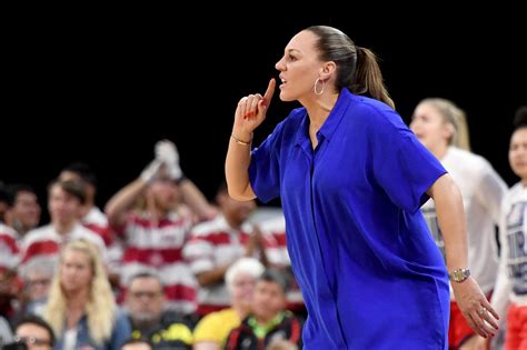 Arizona Womens Basketball Makes Top 6 For 4 Star Guard Carleigh Wenzel