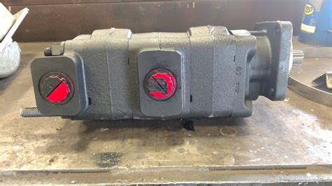 Chelsea 324 912 2040 Hydraulic Pump For Sale