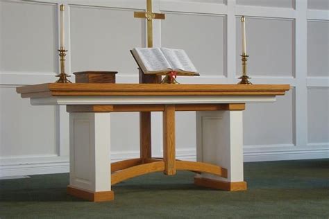 Church Table Vlrengbr