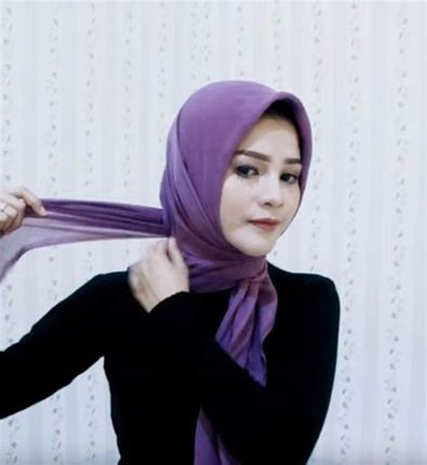 Tutorial Hijab Segi Empat Buat Lamaran Ragam Muslim