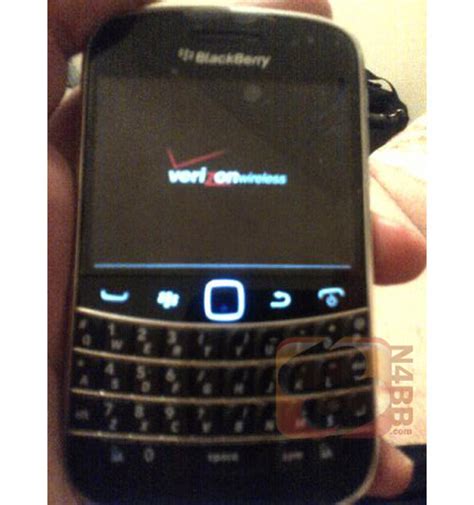 Blackberry Bold 9930 Shows Its Verizon Colors In Leaked Photo Phonearena