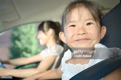 Mom Driving Carpool Photos And Premium High Res Pictures Getty Images