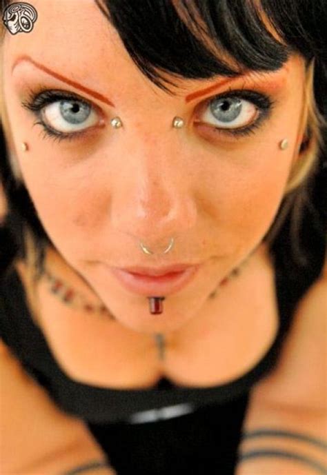 44 Beautiful Nose Piercing Ideas For Girls Ecstasycoffee