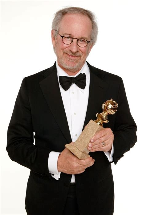 American film director and producer. Steven Spielberg - Producator - CineMagia.ro