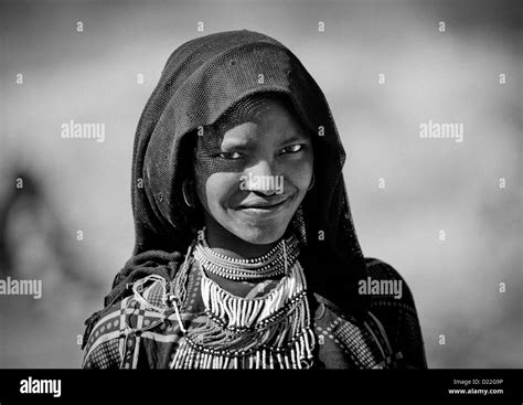 Afar Tribe Girl Assaita Afar Regional State Ethiopia Stock Photo Alamy