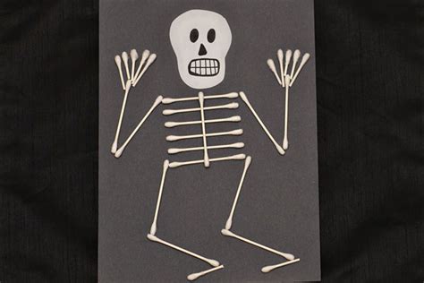 3 Fun And Easy Halloween Crafts For Kids