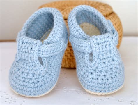 Crochet Pattern Baby Shoes Classic T Bar Shoes For Baby Boys And Girls