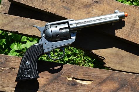 M1873 Colt Peacemaker Old West Revolver 1873 Single Action Denix Replica Ebay