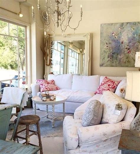 68 Beautiful White Shabby Chic Living Room Decoration