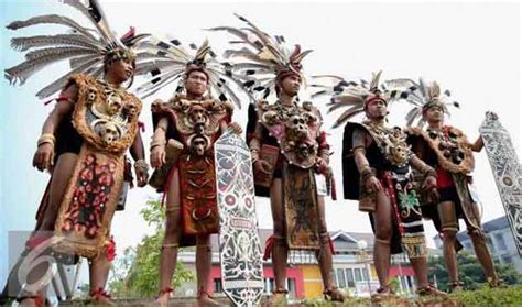 3 Baju Adat Kalimantan Barat Dan Penjelasannya Tradis