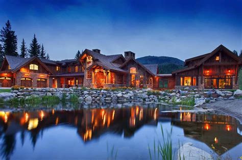 Timber Frame Mountain Lodge Exudes Old World Charm In Colorado
