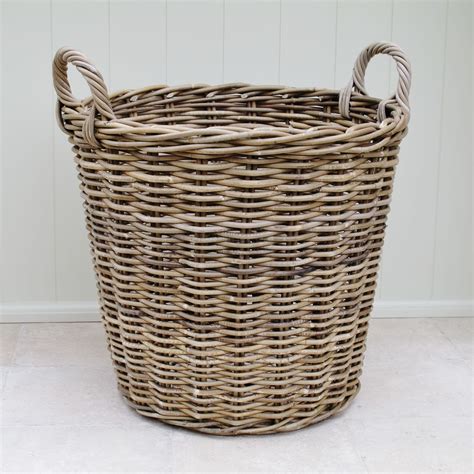 We have some of the best cane and wicker baskets on offer in australia and they are all at amazing prices. Large Rattan Log Laundry Basket | Bliss and Bloom Ltd