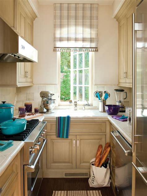 These small galley kitchens prove that long and narrow can be as cool as looking for the best galley kitchen design ideas? Small Traditional Galley Kitchen | HGTV
