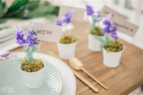 Dollar Store Lavender Place Card Holders For Spring The
