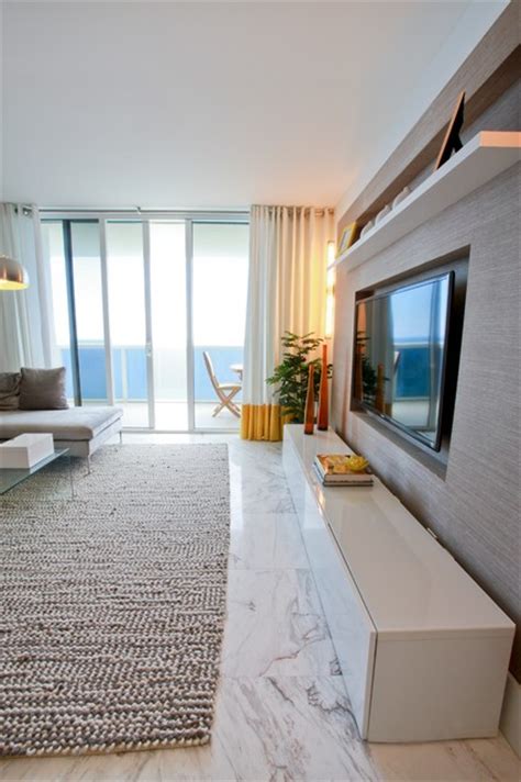 Hallandale Beach Condo Contemporary Living Room Miami By 2id