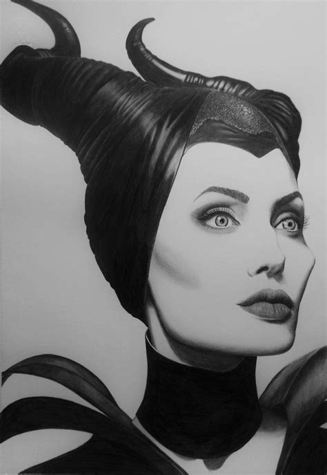 Maleficent By Danielepds On Deviantart Maleficent Art Maleficent