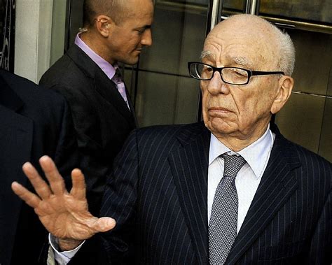 Rupert Murdoch Apologises Over Hacking Scandal Two Execs Quit